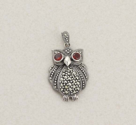 Unbranded Jewelry - Pendant Only Sterling Silver Natural Garnet Marcasite Owl Pendant 1 1/4" x 3/4"